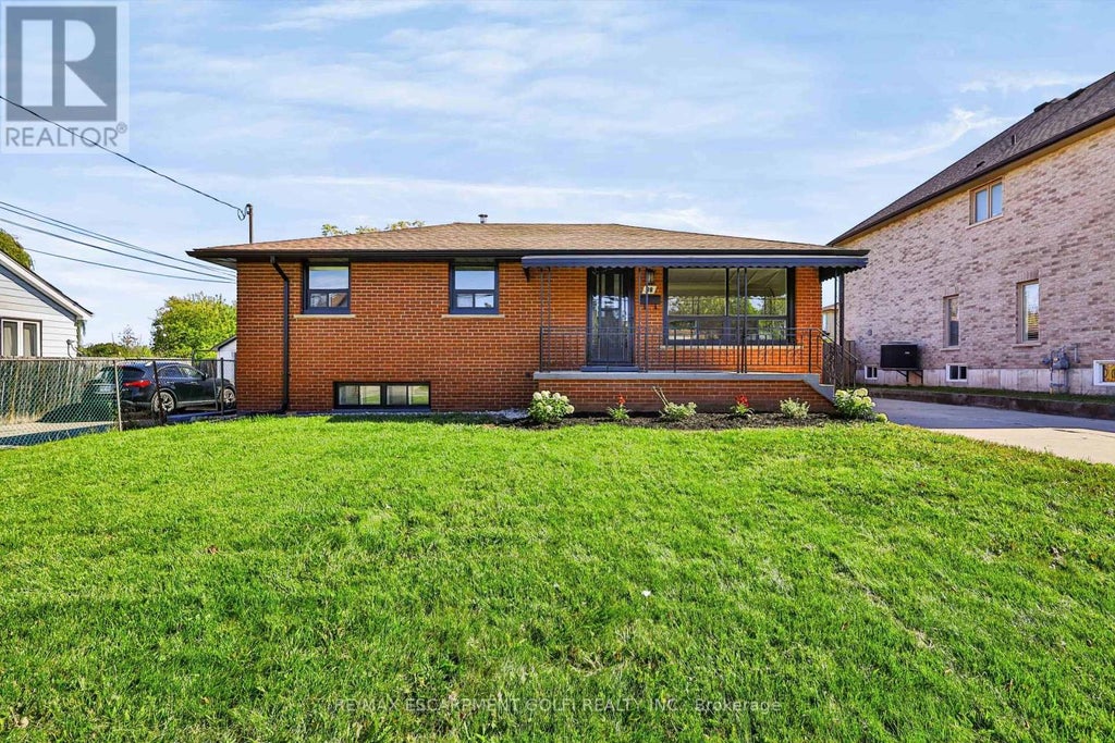 38 DEERHURST ROAD, HAMILTON (STONEY CREEK), ON L8E 2E4 - Image 1243218134.jpeg?d=l