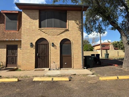 1300 E HILLSIDE RD APT 8, LAREDO, TX 78041 - Image 2c99d0c8ca1fa40cfcef77baf3e28fff/1974335975