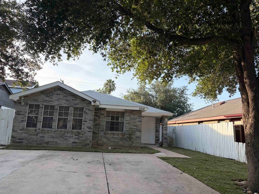 6018 COLT DR, LAREDO, TX 78043 - Image 563db2663aa01ff6ac4571f3c9db033d/3138992155
