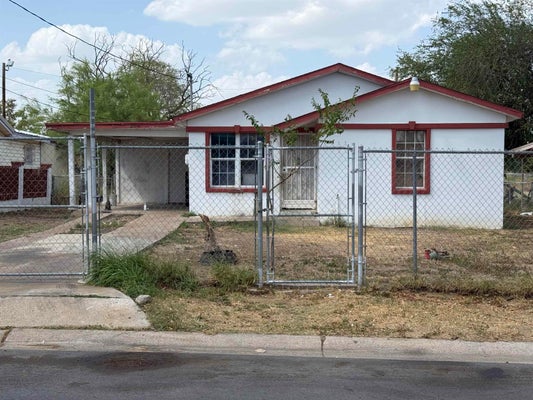 2218 E PRICE ST, LAREDO, TX 78043 - Image 747e98b7f8f8e6a8d21ac0428bf93f75/1006464167
