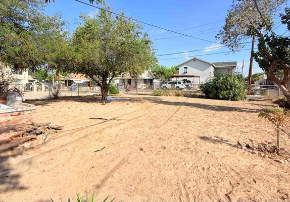 318 MAIN AVE, LAREDO, TX 78040 - Image a32e5624a528e2c3a4ba566aaeff3d47/3461857403