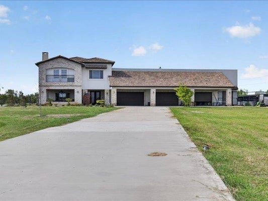 304 TOMCAT RD, LAREDO, TX 78045 - Image e838ef97bbdb0b271e3b93e45e797737/3673572922