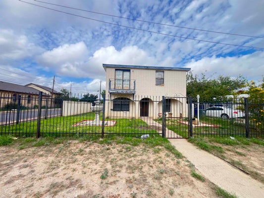 4102 CEDAR AVE, LAREDO, TX 78041 - Image ec6cffd4a11bebd2ba6102f9d7ab38f4/1421184507