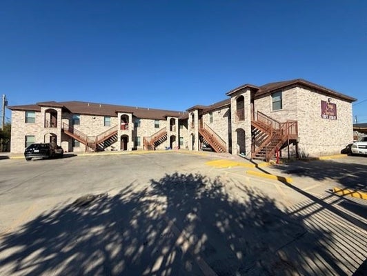1204 E LYON ST # 103, LAREDO, TX 78040 - Image fb40f8d276a863d2364e9dc3f8837806/128661849