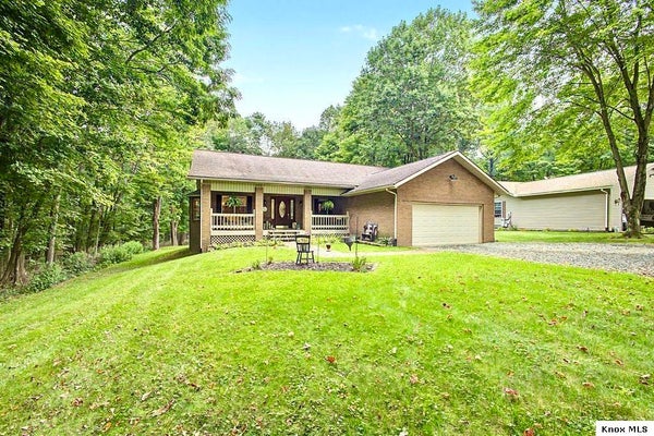 712 CRESTROSE CIR, HOWARD, OH 43028 - Image e797ee164f79ba1ec2ded3b93fae6b8a/3007177669