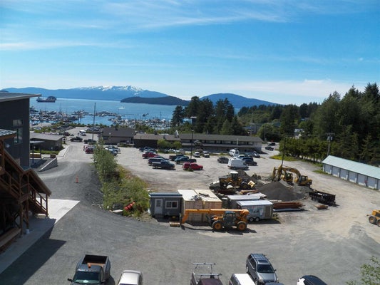 12430 MENDENHALL LOOP RD UNIT 4, JUNEAU, AK 99801 - Image 66babe7af736e2a7ffbe67044476dac3/3137648972