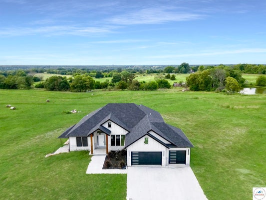22663 CHERRY TREE LN, SEDALIA, MO 65301 - Image 23c2e8186d58f9f089d7e954f1e9d871/3946273630