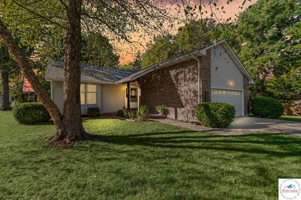 112 W CALVIRD DR, CLINTON, MO 64735 - Image fc50d18dff65a245db152343a876c19d/2333729900