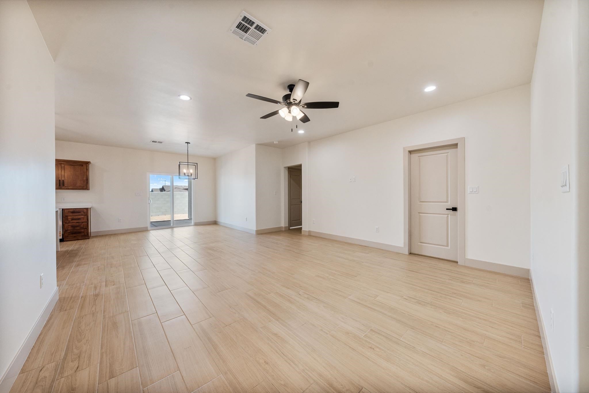 7822 E 35 Place - Photo 2