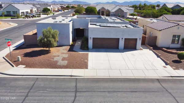 3715 S BELLA VISTA DR, YUMA, AZ 85365 - Image d32cfabbe6315917287ec6d96ecc8a2f/1993010136
