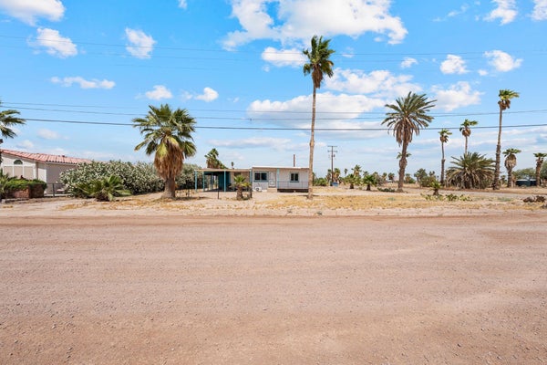 39740 E OHIO AVE, TACNA, AZ 85352 - Image d6a23854aa23712a3dac5e1df6029d27/2011902905
