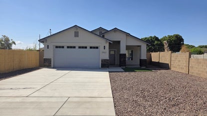 2963 W Columbia Ave – Investment Home