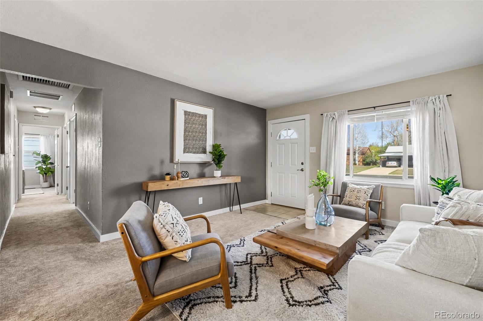 3041 S Glencoe Street