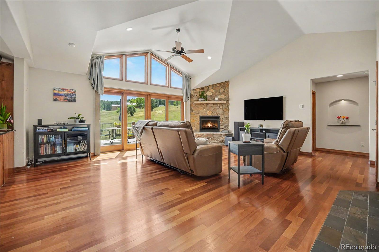 6288 Shasta Lane