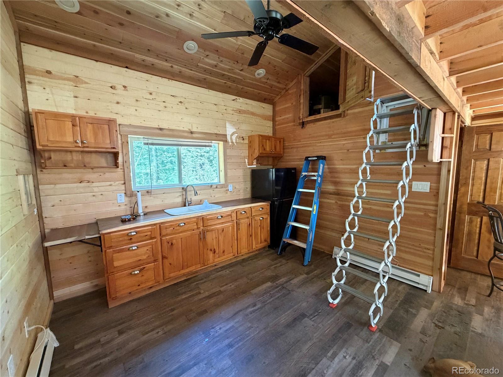 854 Old Little Bear Creek Road