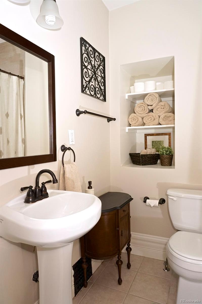 1465 Josephine Street