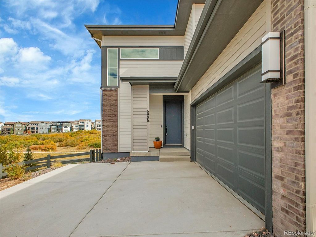 Photo of 6906 Oak Canyon Circle, Castle Pines, CO 80108 (MLS # 8502953)
