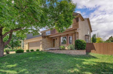 Single Family Residence in Colorado Springs CO 740 Robinglen Court 40.jpg