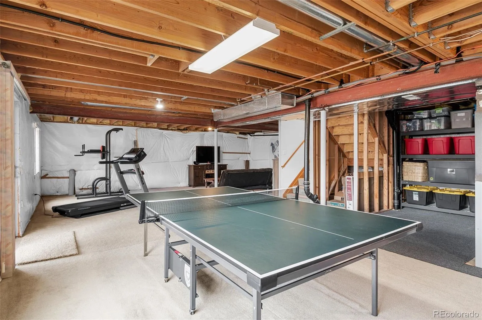 Centennial, Colorado 80015, United States, 4 Bedrooms Bedrooms, ,3 BathroomsBathrooms,Residential,Pending,92501