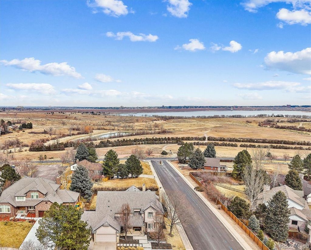 Photo of 10293 E Sheri Lane, Englewood, CO 80111 (MLS # 5110040)