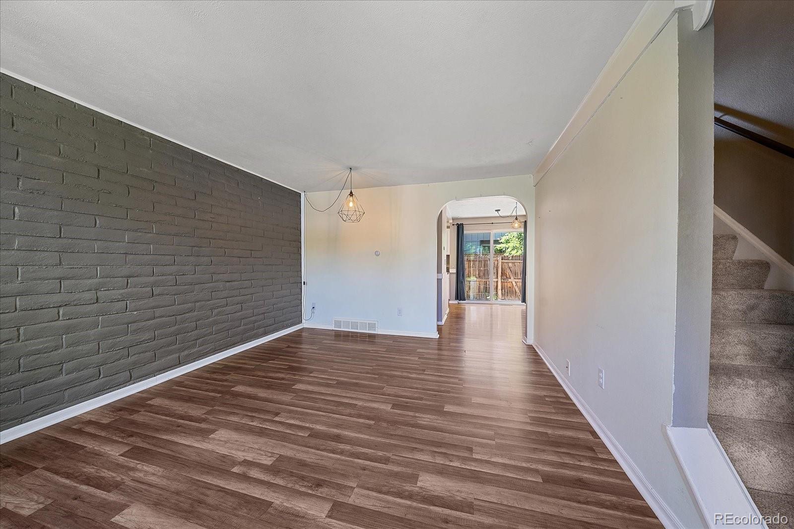 7404 S Zephyr Court