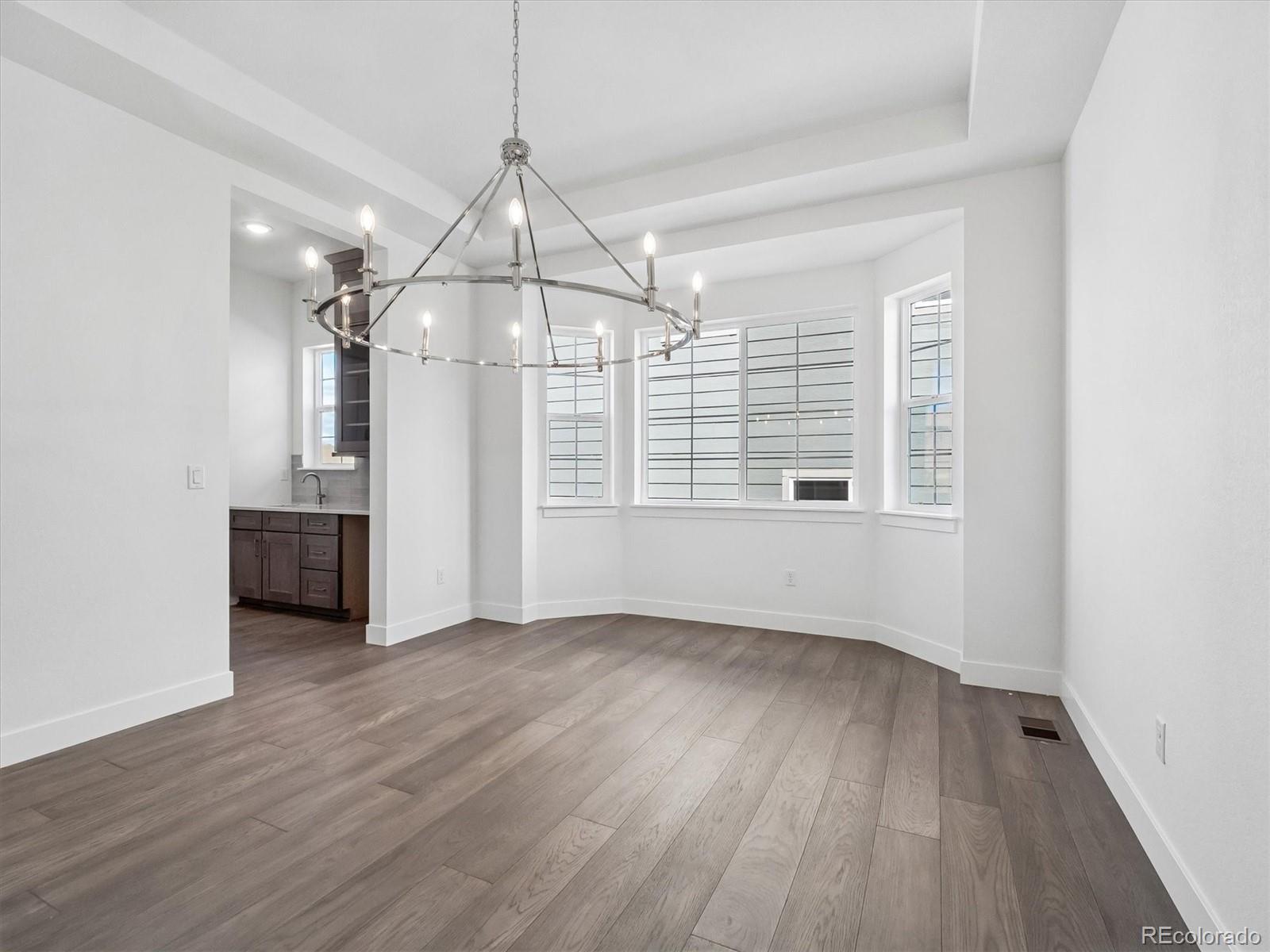 1289 Oleander Street