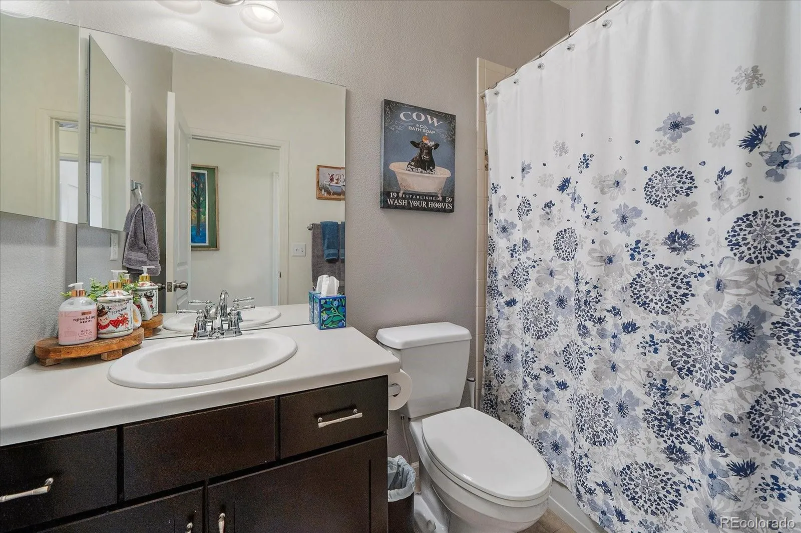 Aurora, Colorado 80015, United States, 3 Bedrooms Bedrooms, ,2 BathroomsBathrooms,Residential,Active,136560