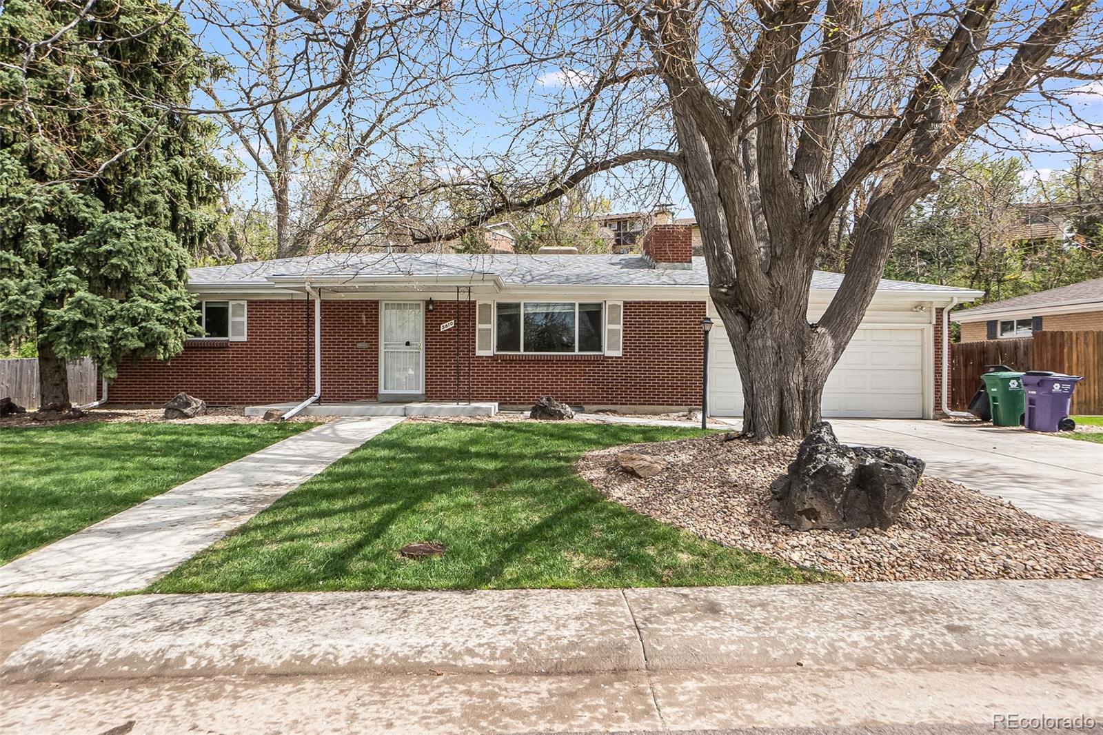 Photo 1 of 25 — 5810 Clear Creek Drive, Denver, CO 80212