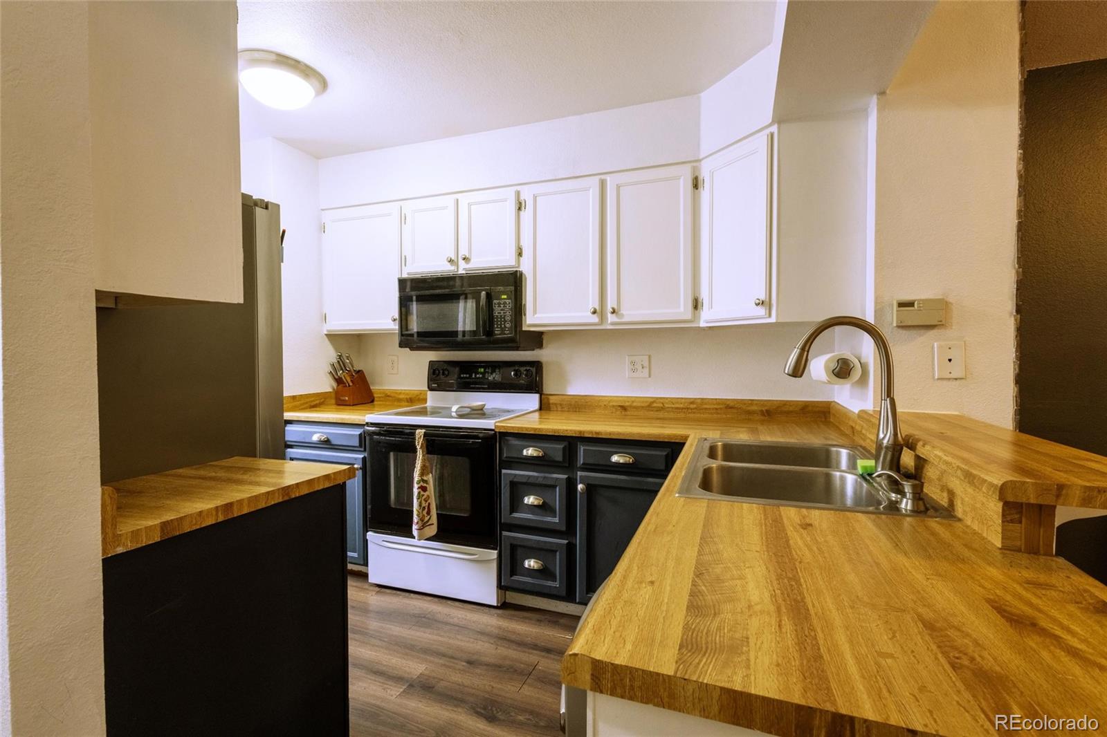 10625 W Dartmouth Avenue