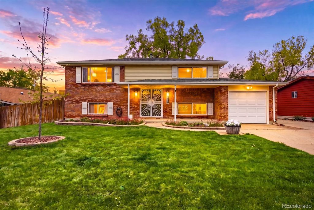 Photo of 10462 W 9th Avenue, Lakewood, CO 80215 (MLS # 4152433)
