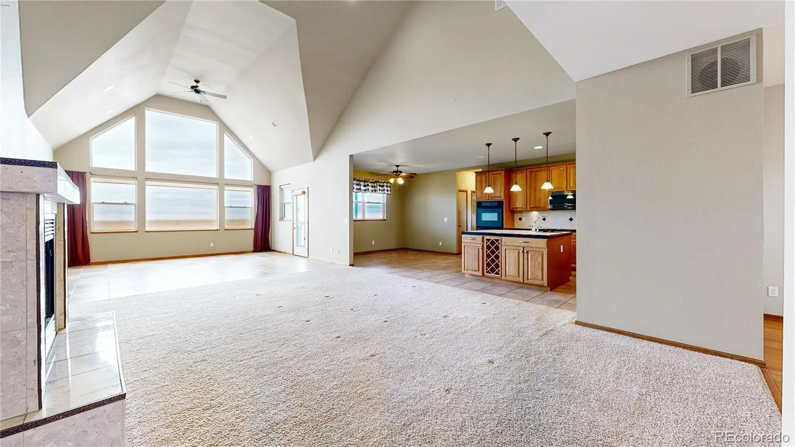 Keenesburg, Colorado 80643, United States, 3 Bedrooms Bedrooms, ,3 BathroomsBathrooms,Residential,Active,36285