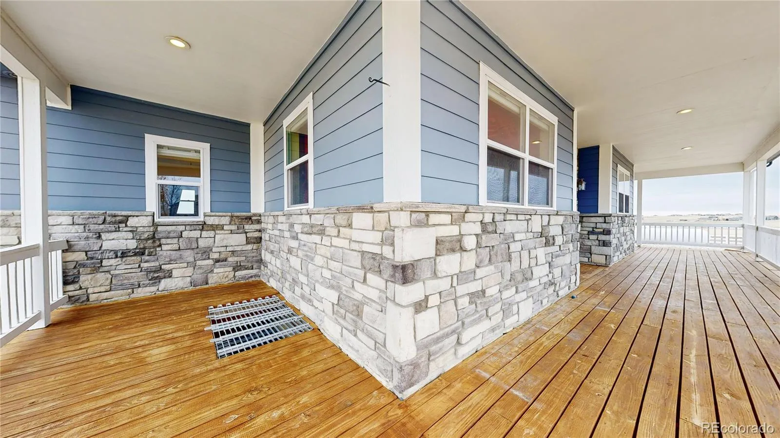 Keenesburg, Colorado 80643, United States, 3 Bedrooms Bedrooms, ,3 BathroomsBathrooms,Residential,Active,36285