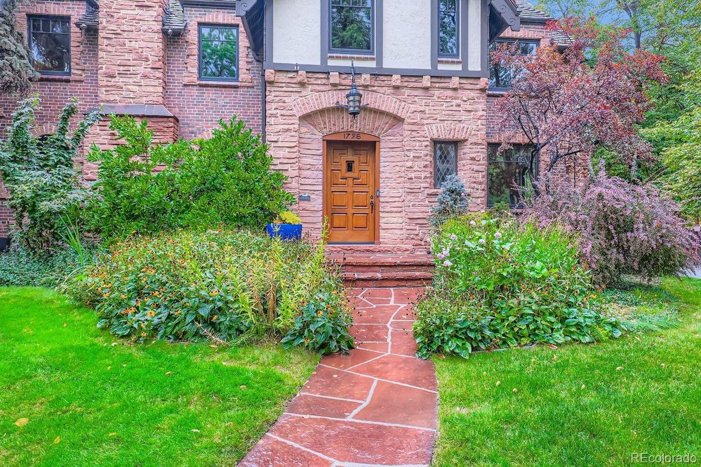 Photo of 1795 N Monaco Parkway, Denver, CO 80220 (MLS # 8490582)