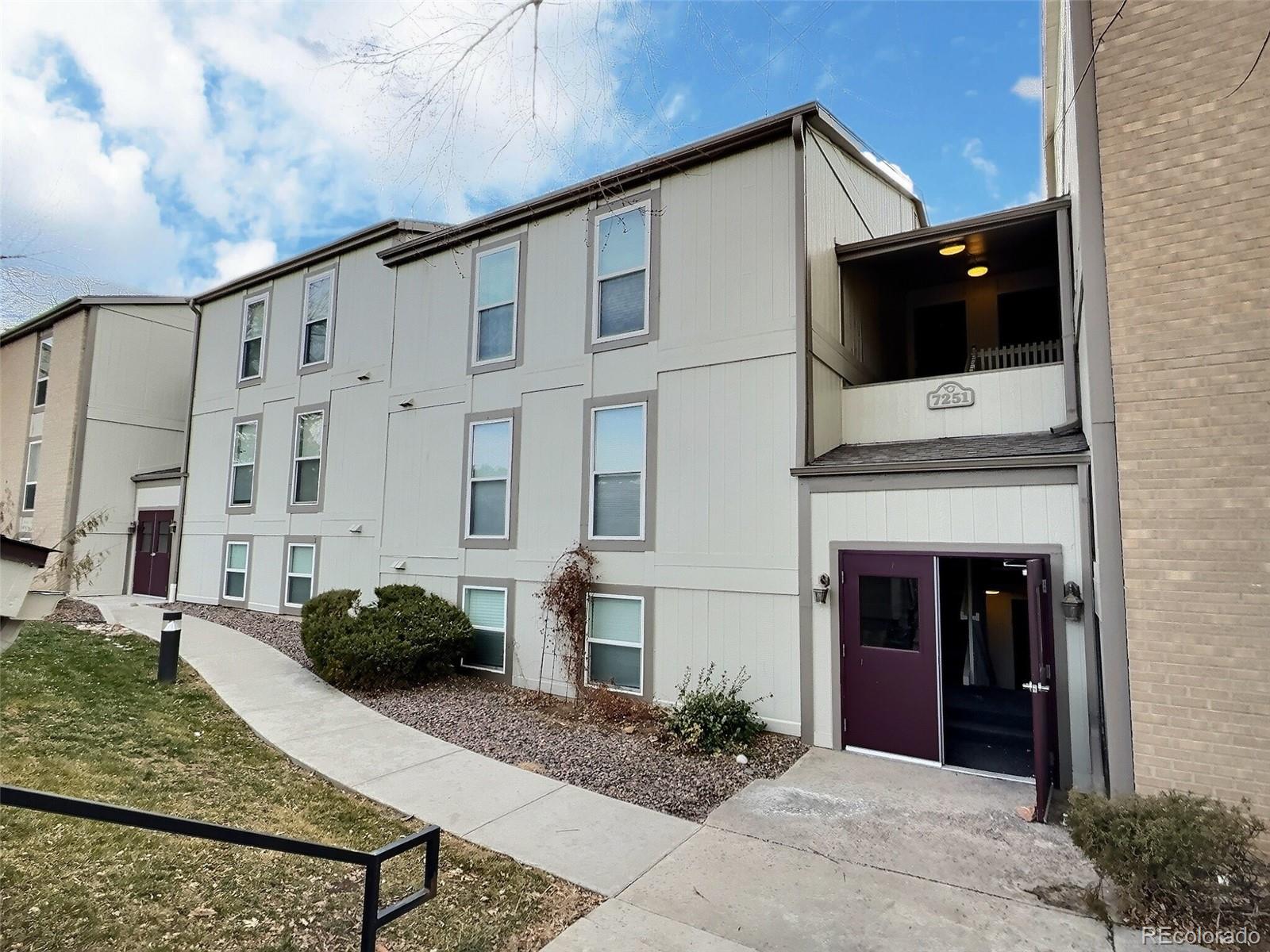 7251 S Xenia Circle F, Centennial, CO, 80112 2 7251 S Xenia Circle F