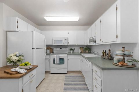 Photo of 750 S Clinton Street #2B, Denver, CO 80247 (MLS # 9092663)