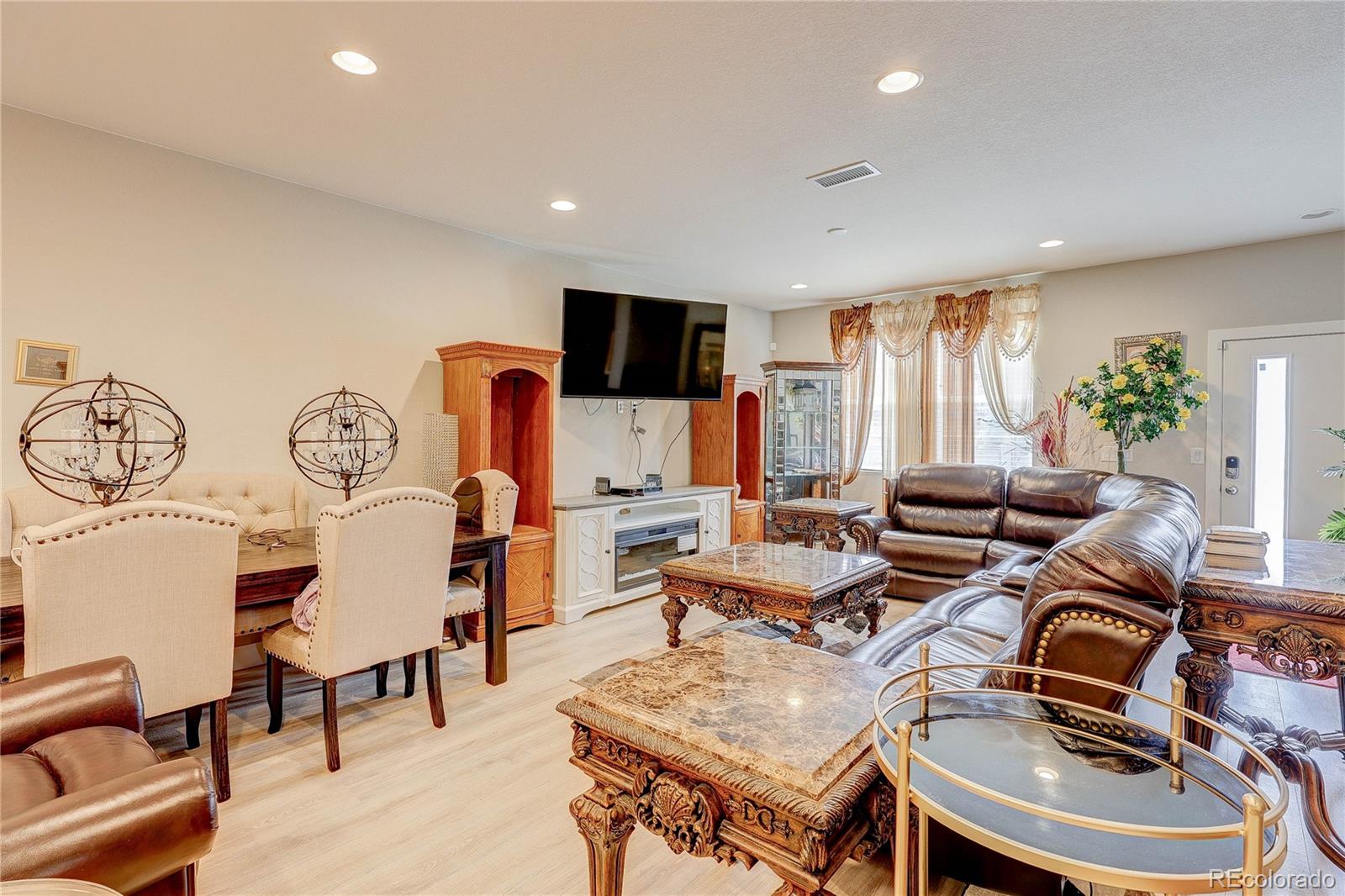 16121 Bolling Drive