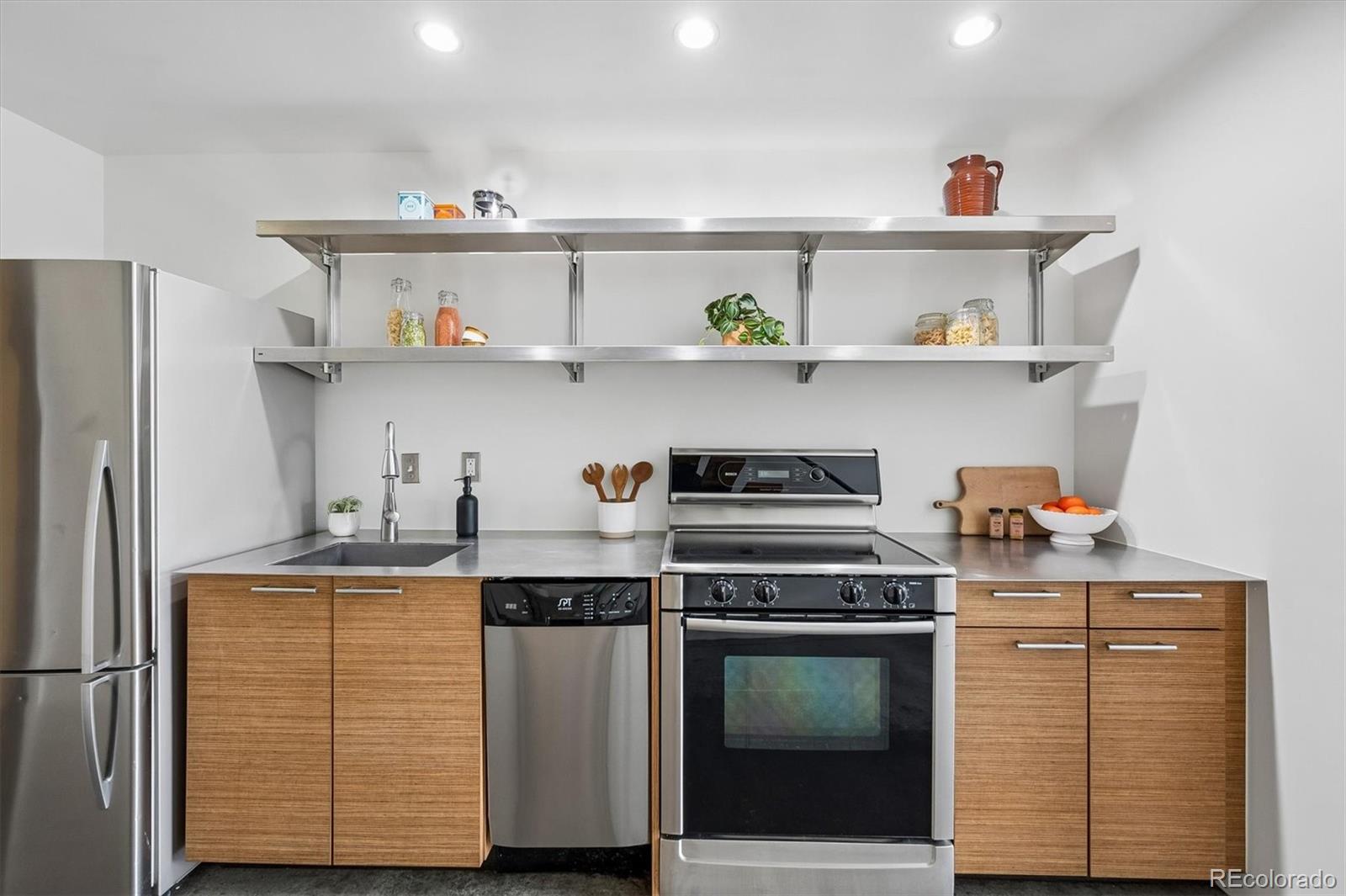 3457 Ringsby Court 347