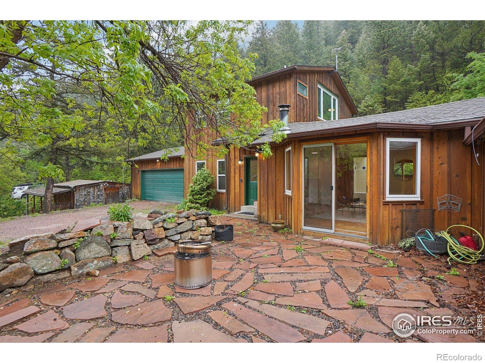 8493 Lefthand Canyon Drive