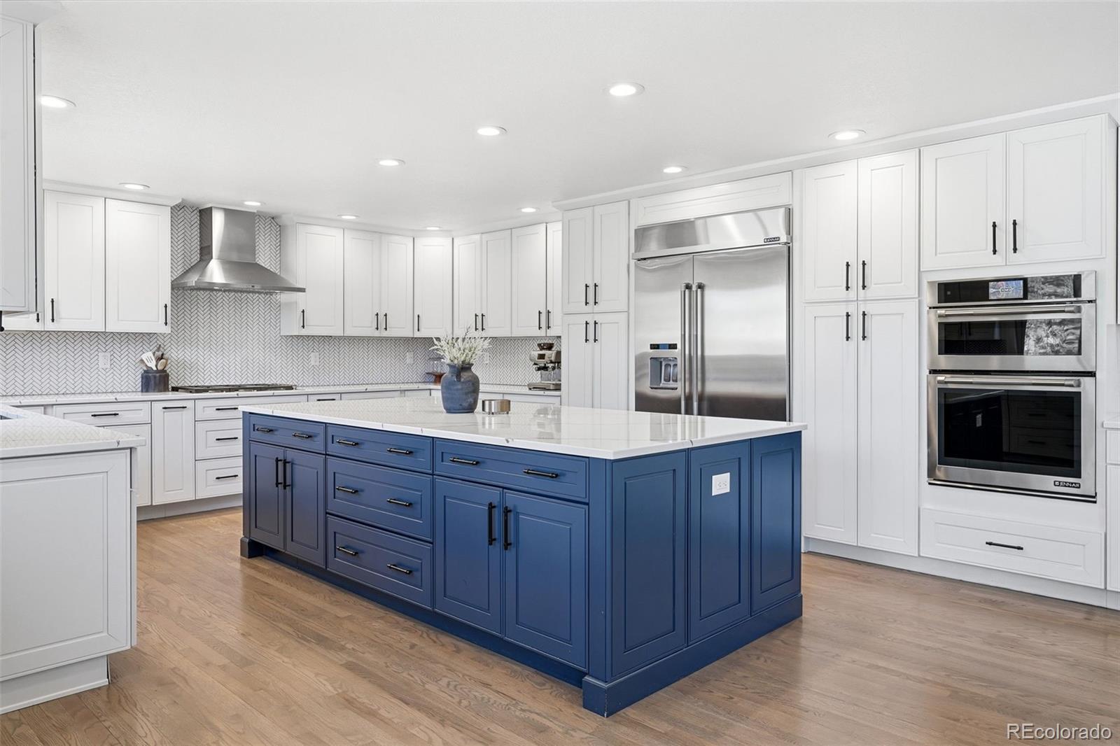 5439 Fox Sparrow Road