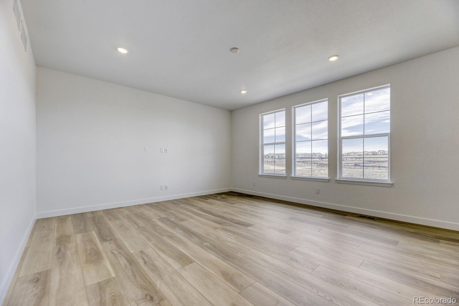 10857 Tundra Top Drive