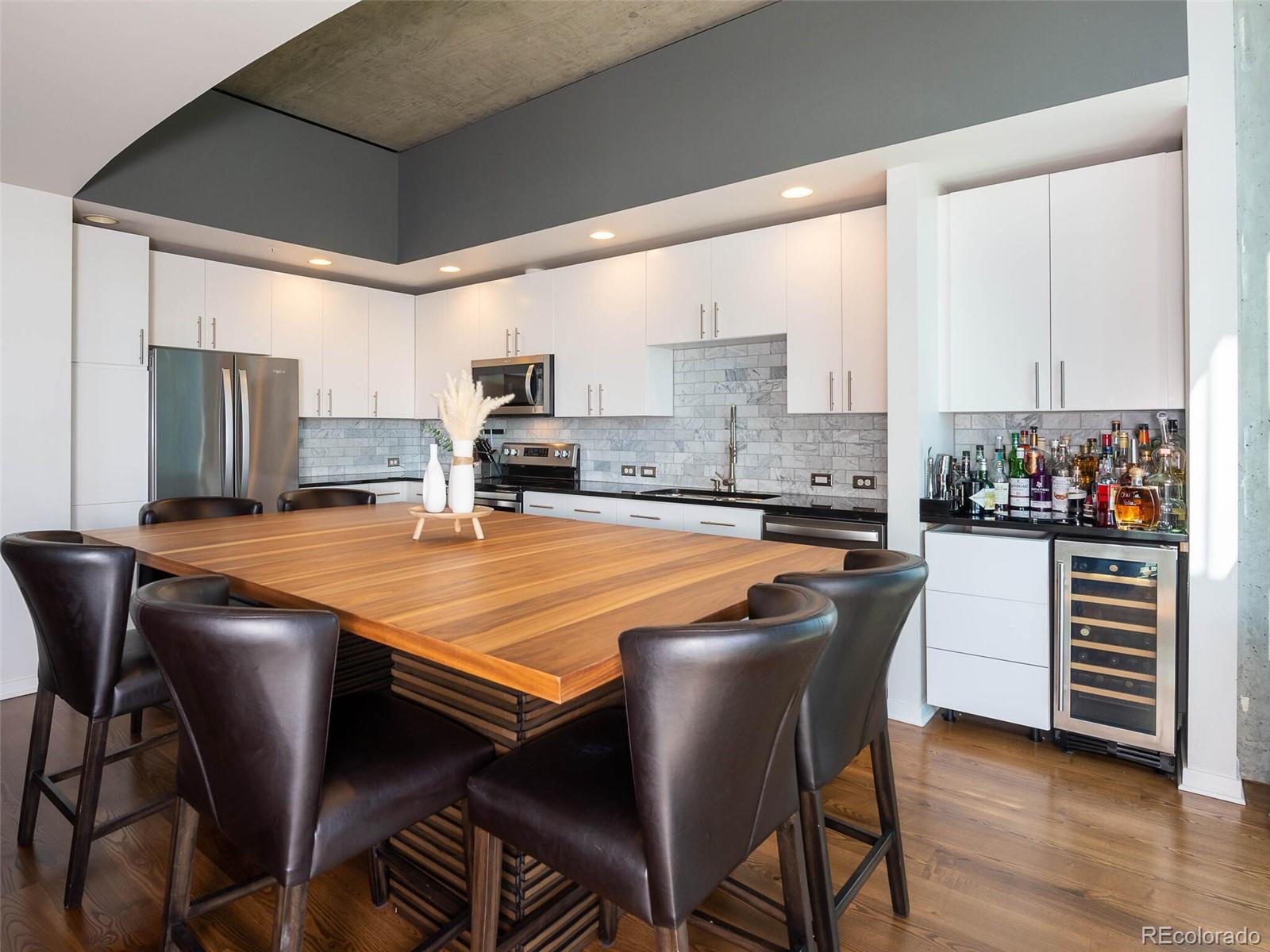 1700 Bassett Street 1103