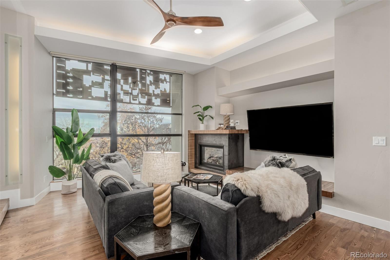 3207 N Shoshone Street