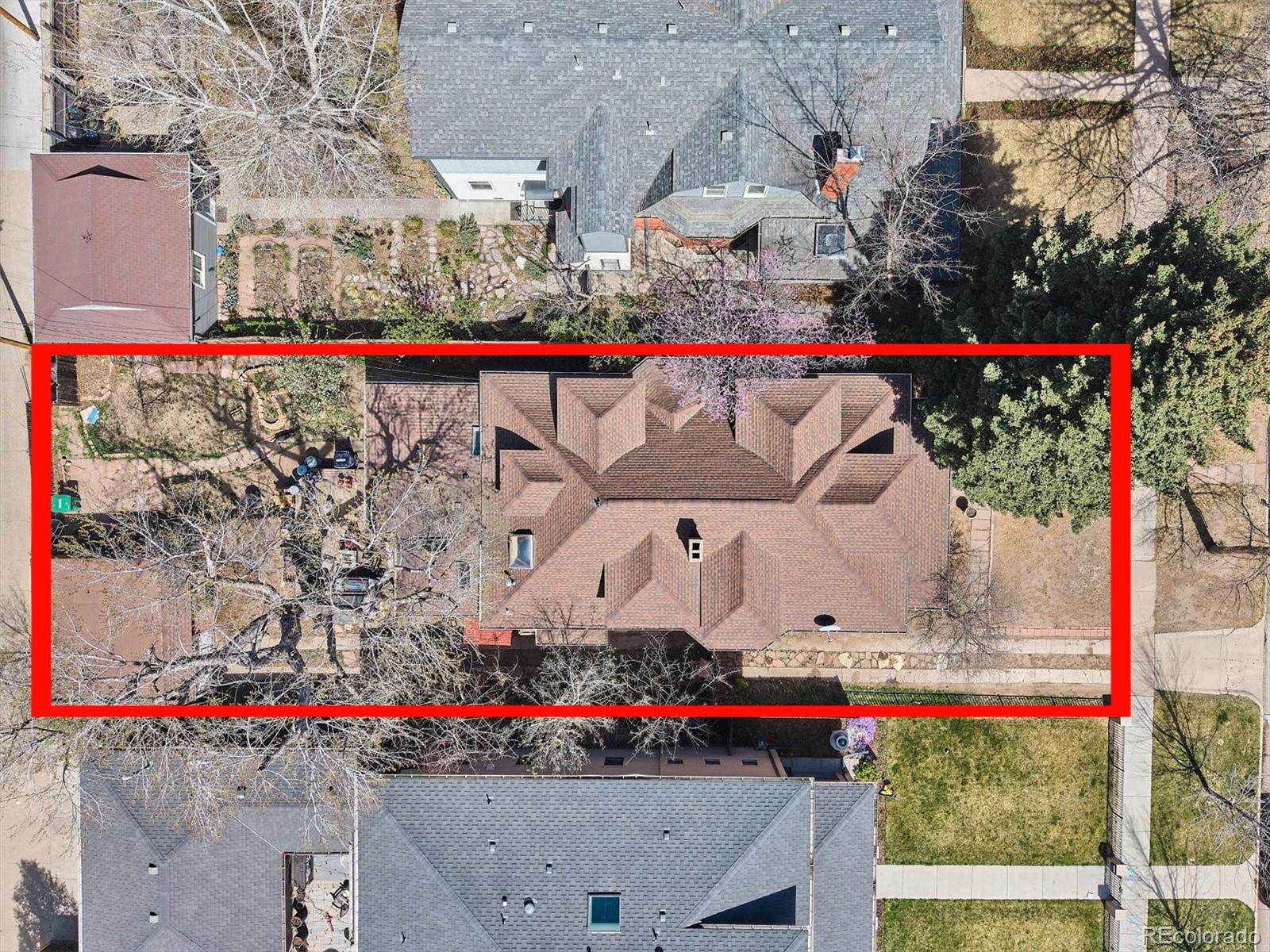 2135 S Columbine Street