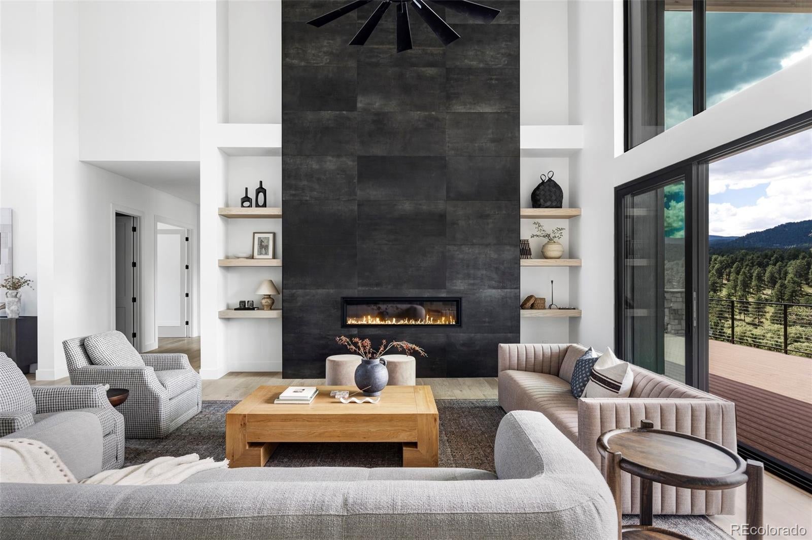 5197 Mountain Vista Lane