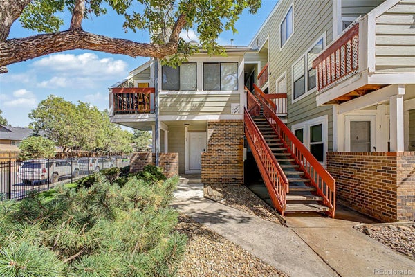 909 S DAWSON WAY UNIT 1, AURORA, CO 80012 - Image 012b5d032e4bc2efdbf760bd65f8a9d9/1087841312