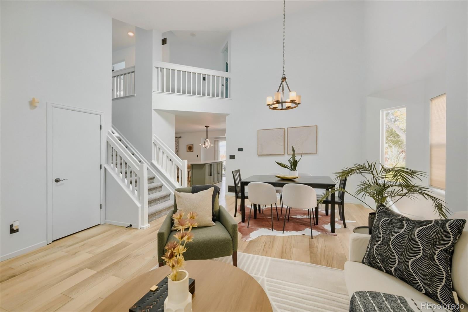 1467 Lincoln Circle
