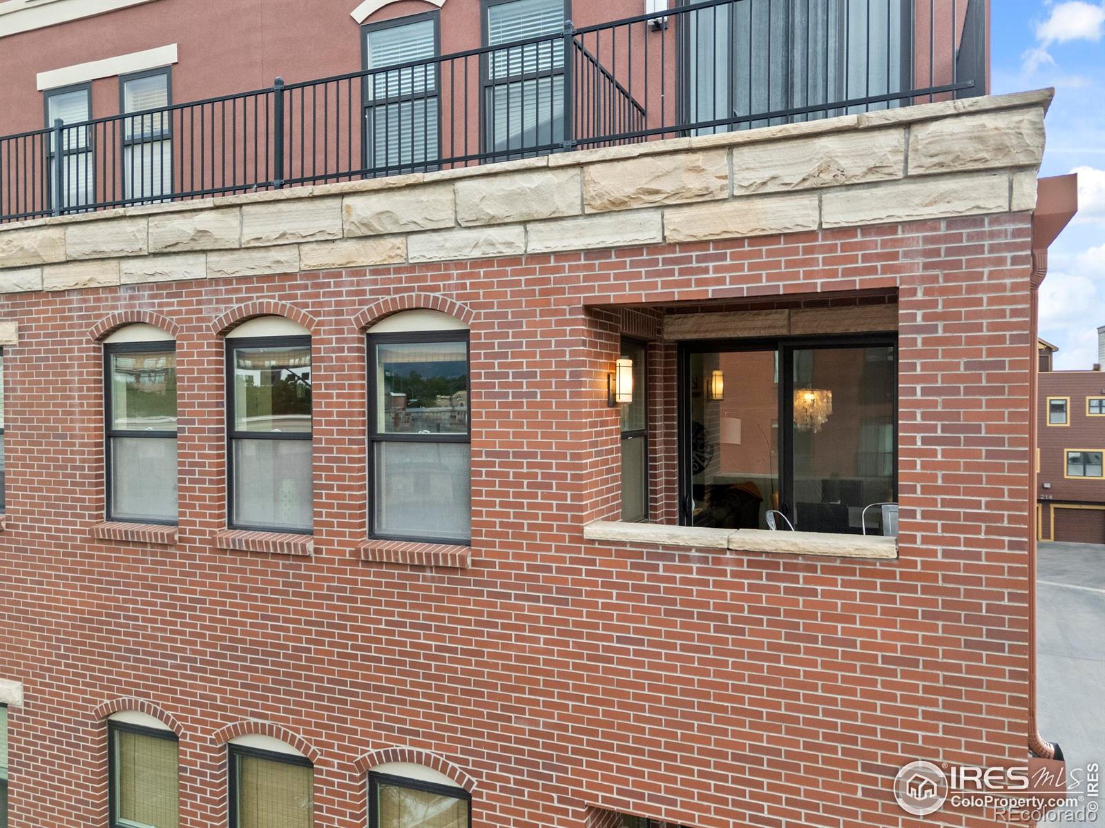 220 Willow Street 302