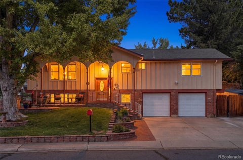 Photo of 8439 W Harvard Drive, Denver, CO 80227 (MLS # 4322369)