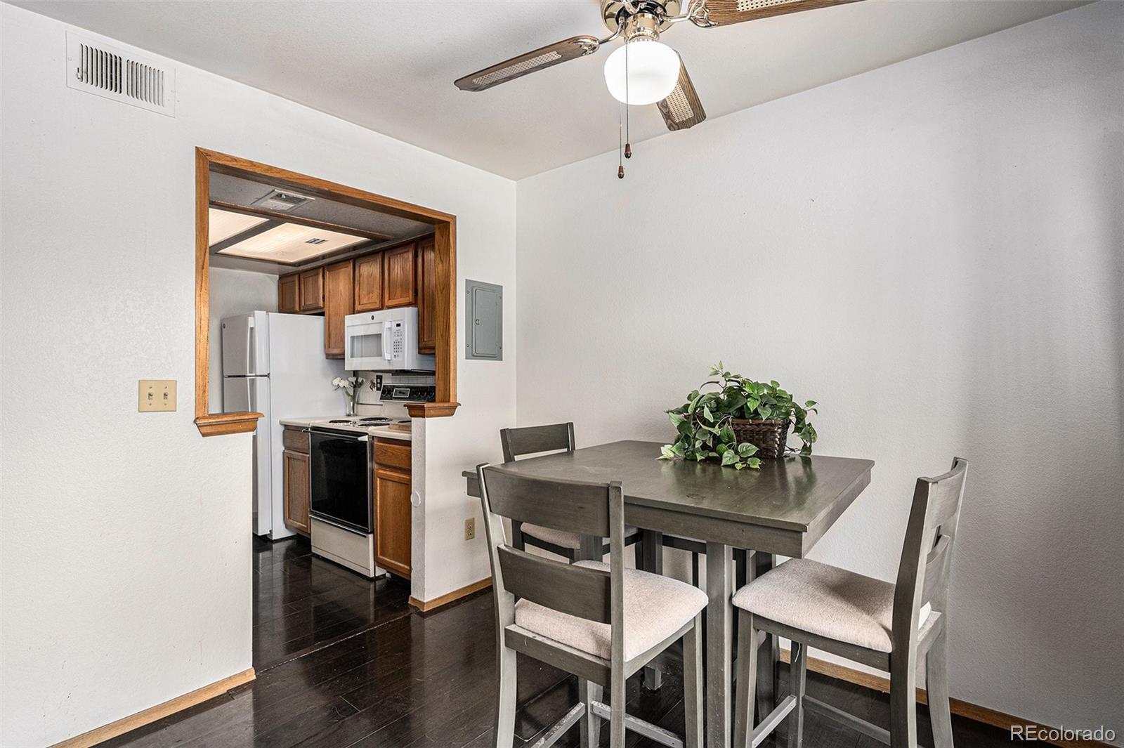 19192 E Wyoming Place 105, Aurora, CO, 80017 3 19192 E Wyoming Place 105