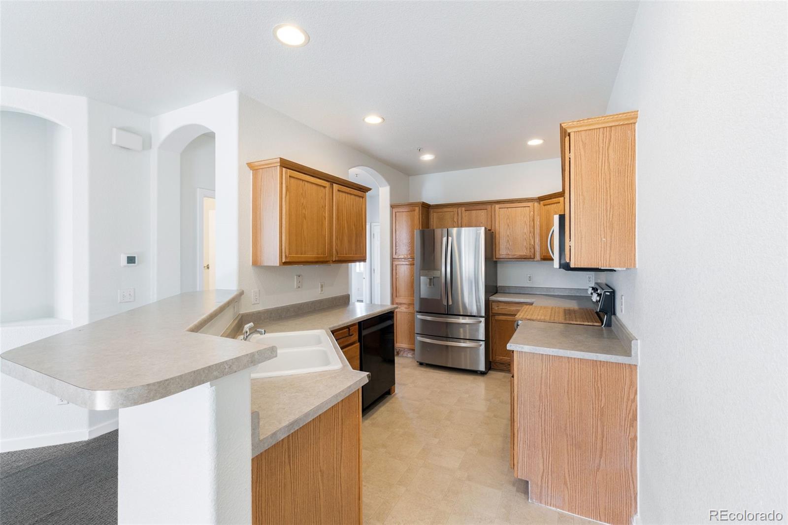 8976 Fox Drive 1-102